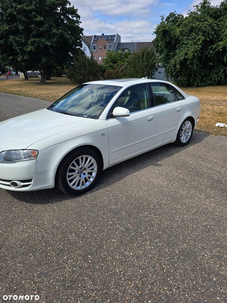Audi A4 Limousine 2.0 T FSI quattro tiptronic - 4