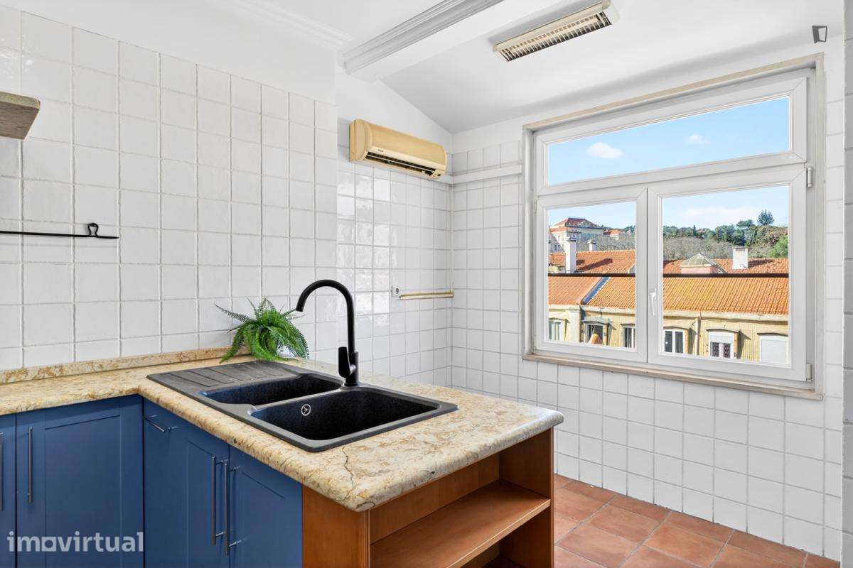 Quarto - localizado em Alcântara Lisbon - Grande imagem: 5/24