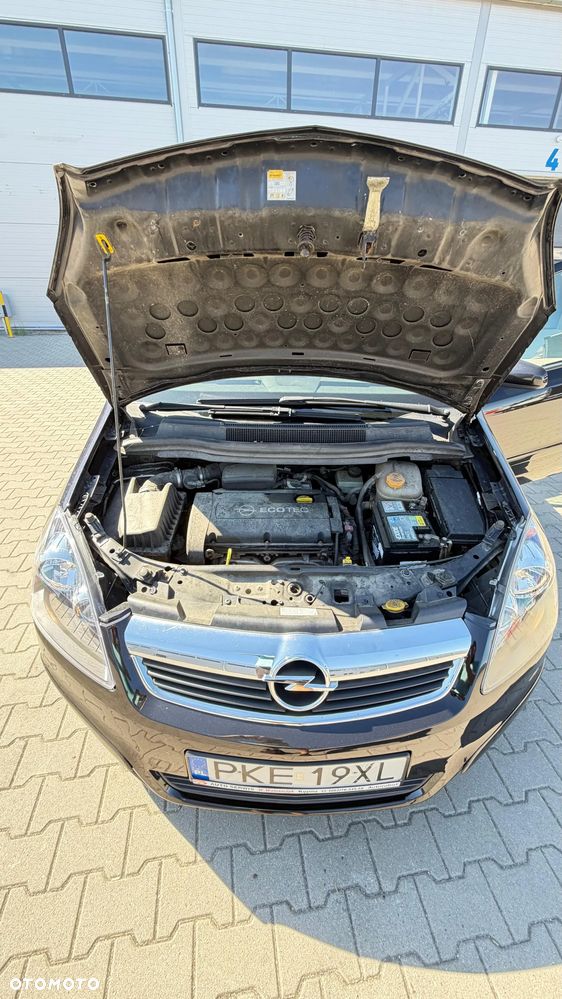 Opel Zafira 1.6 Enjoy - 28