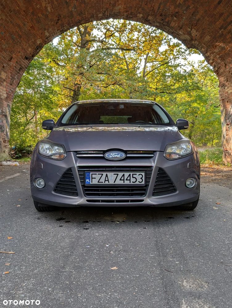 Ford Focus 1.0 EcoBoost Titanium - 4