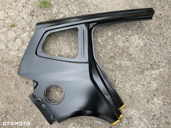 BŁOTNIK TYŁ PRAWE POSZYCIE TYŁ PRAWE OPEL ZAFIRA C 39200155