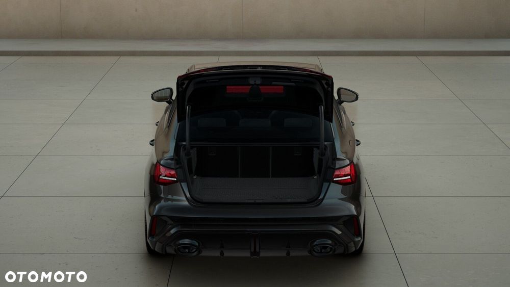 Audi RS3 Limousine TFSI Quattro S tronic - 5