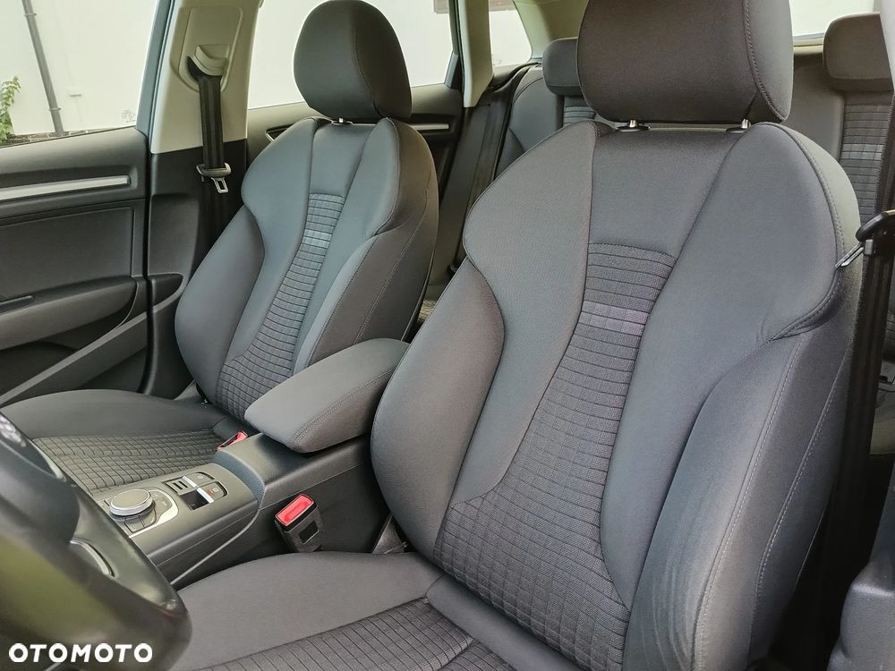 Audi A3 Sportback 2.0 TDI Ambition - 10
