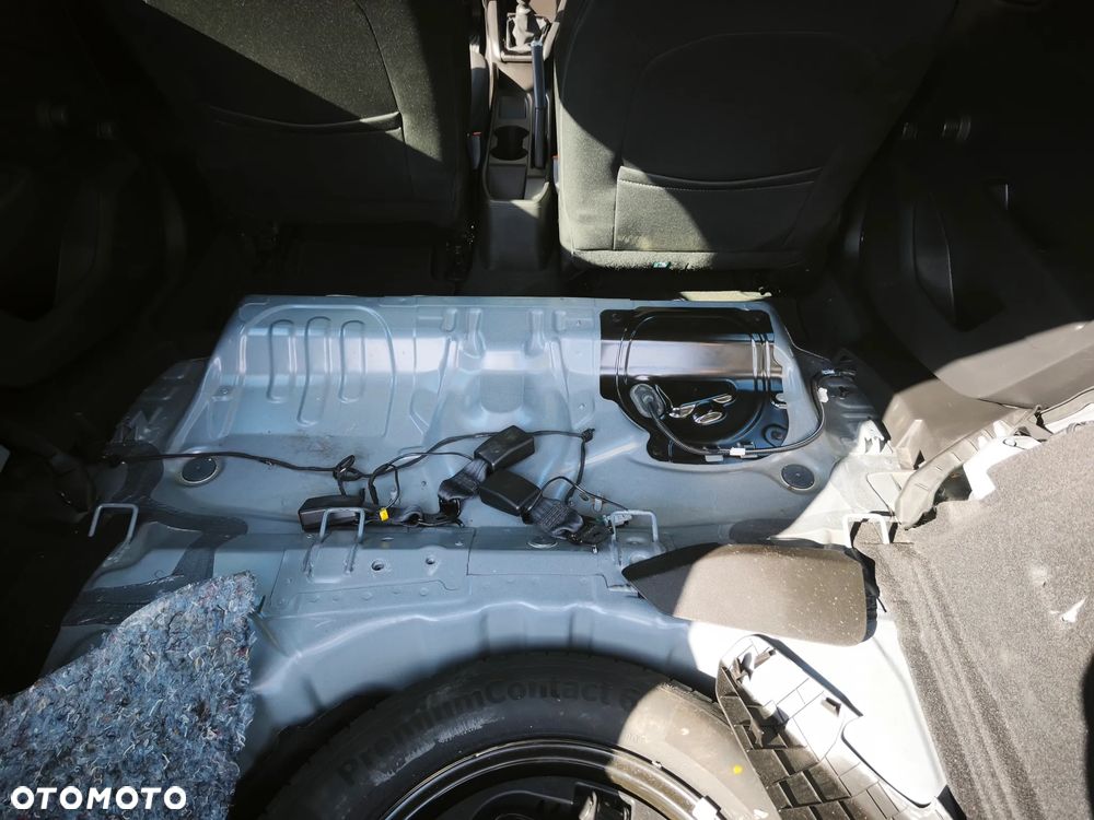 Renault Clio - 21