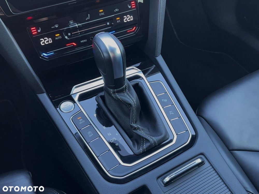 Volkswagen Arteon 2.0 TDI 4Motion R-Line DSG - 26