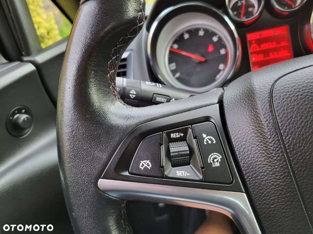 Opel Astra - 19