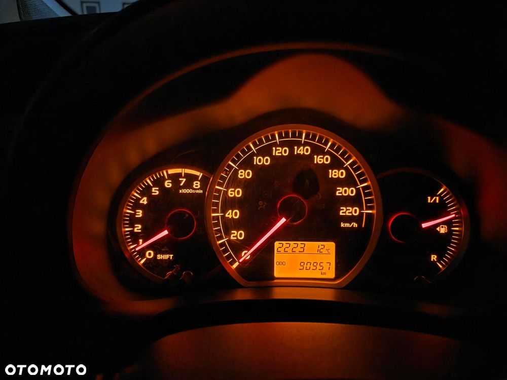 Toyota Yaris 1.33 Premium - 10
