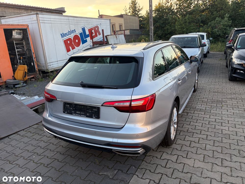 Audi A4 Avant 30 TDI S tronic - 5