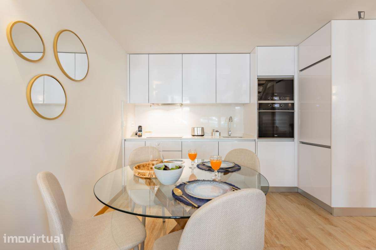 Apartamento com 2 quartos - localizado em Bonfim Porto - Grande imagem: 3/44