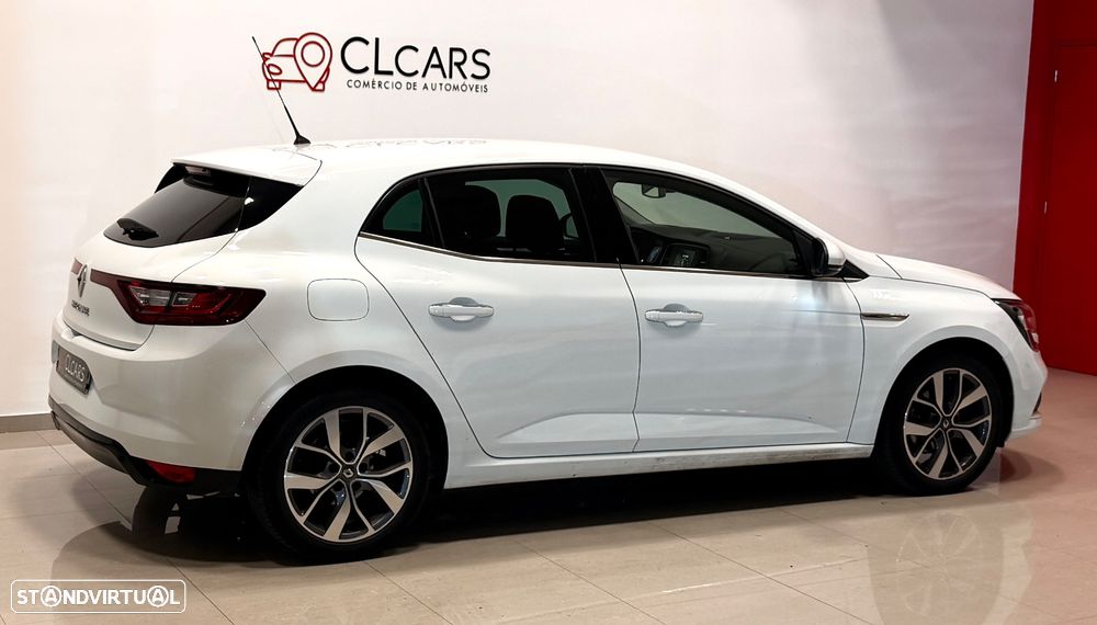 Renault Mégane 1.5 dCi Bose Edition EDC - 4