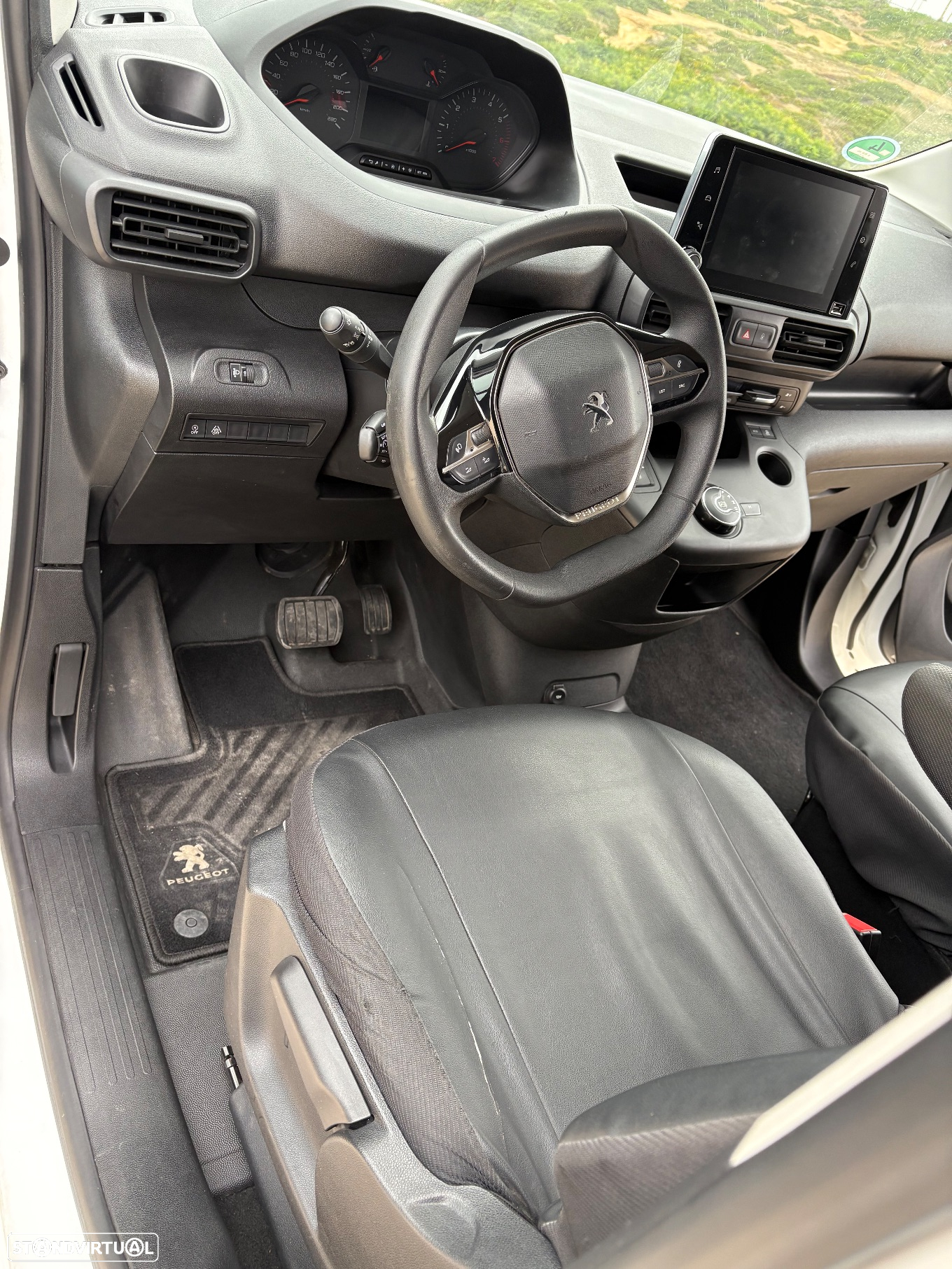 Peugeot Partner - 26