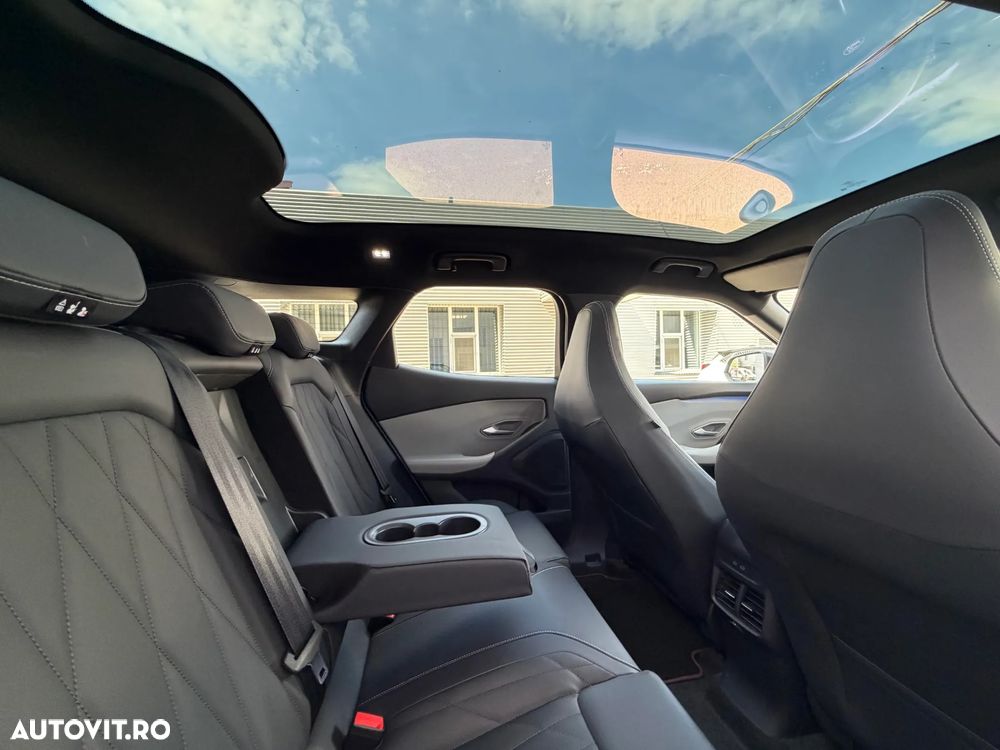 Ford Explorer RWD 77 kWh Extended Range Premium - 13