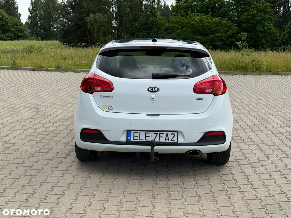 Kia Ceed 1.6 CRDi 128 Platinum Edition - 5