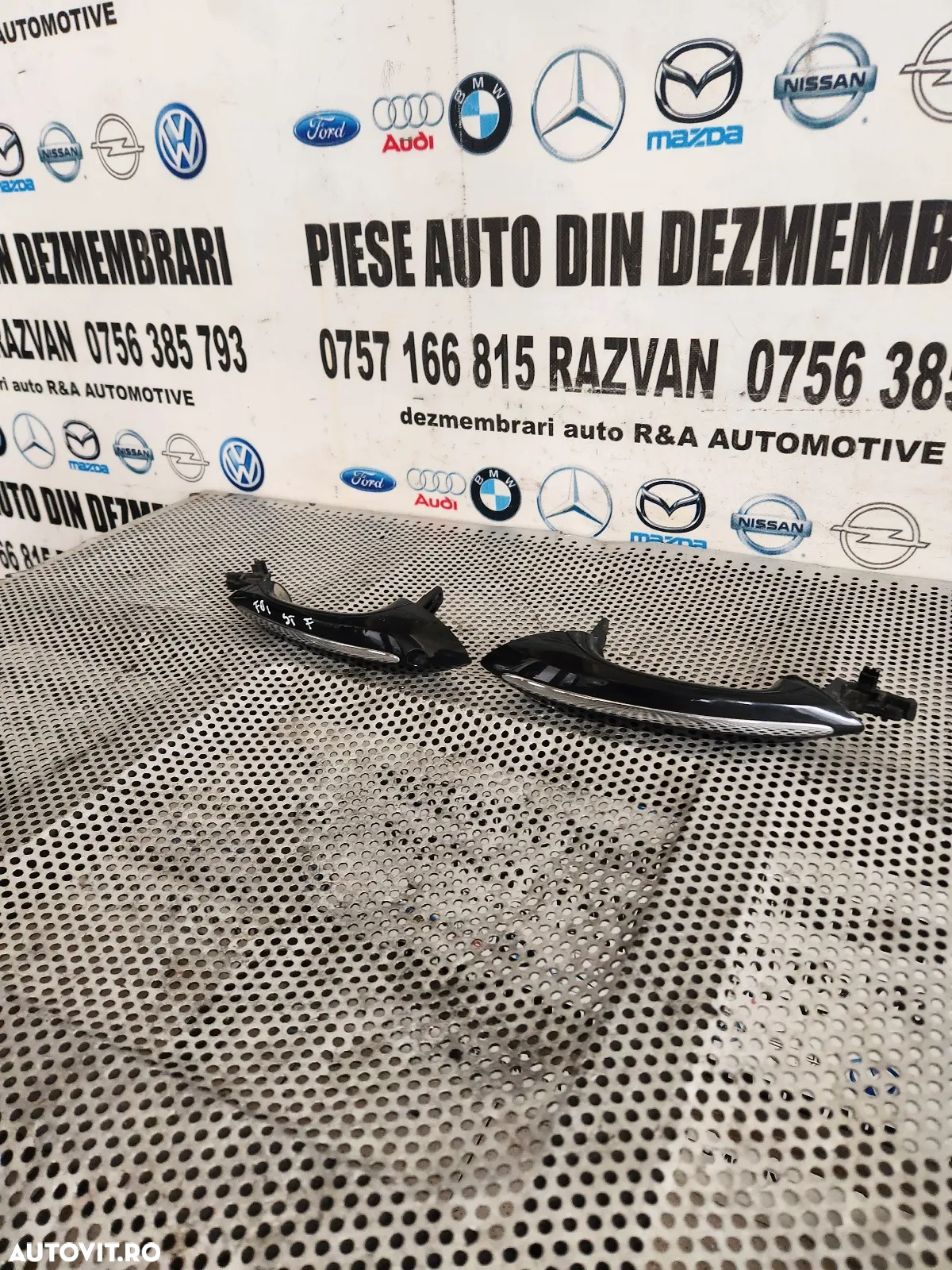 Manere Maner Usa Exterior Bmw Seria 7 F01 F02 F03 F04 Cu Lumini Ambientale Volan Stanga Dezmembrez - 2