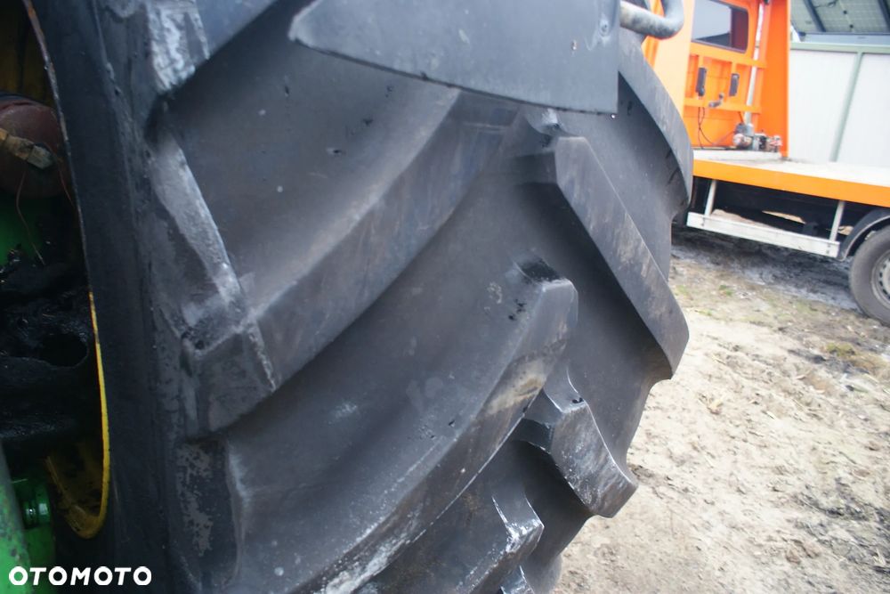 John Deere 8320R - 16