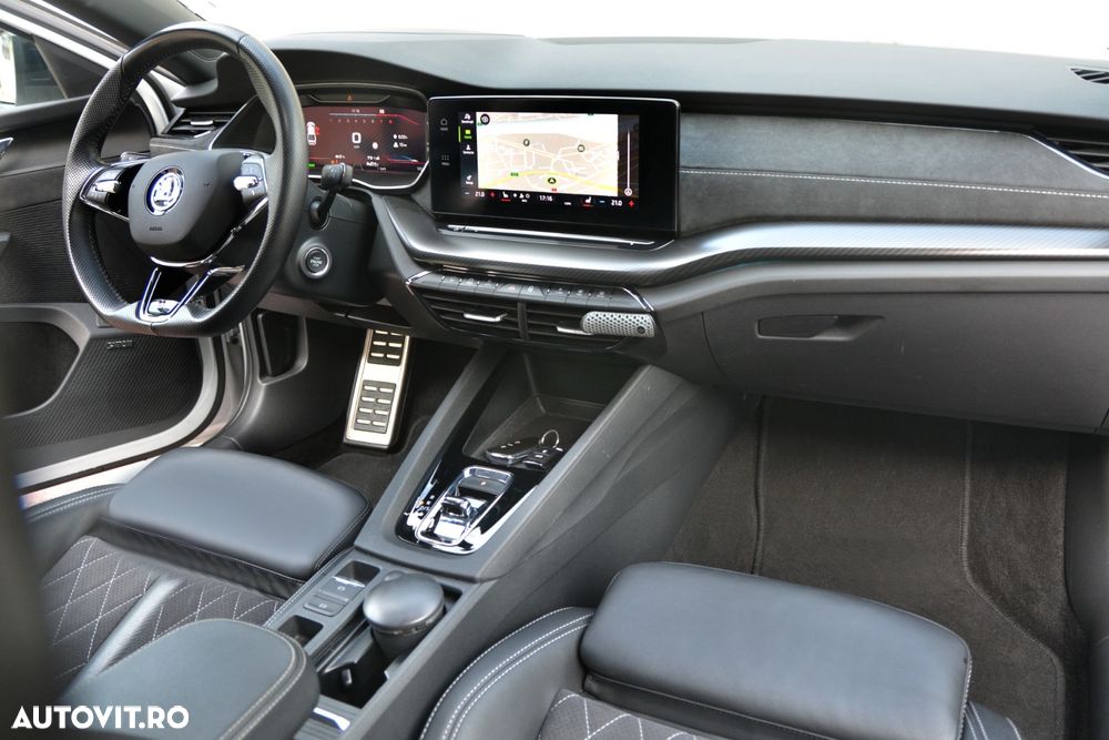 Skoda Octavia 1.4 TSI DSG Sportline - 23