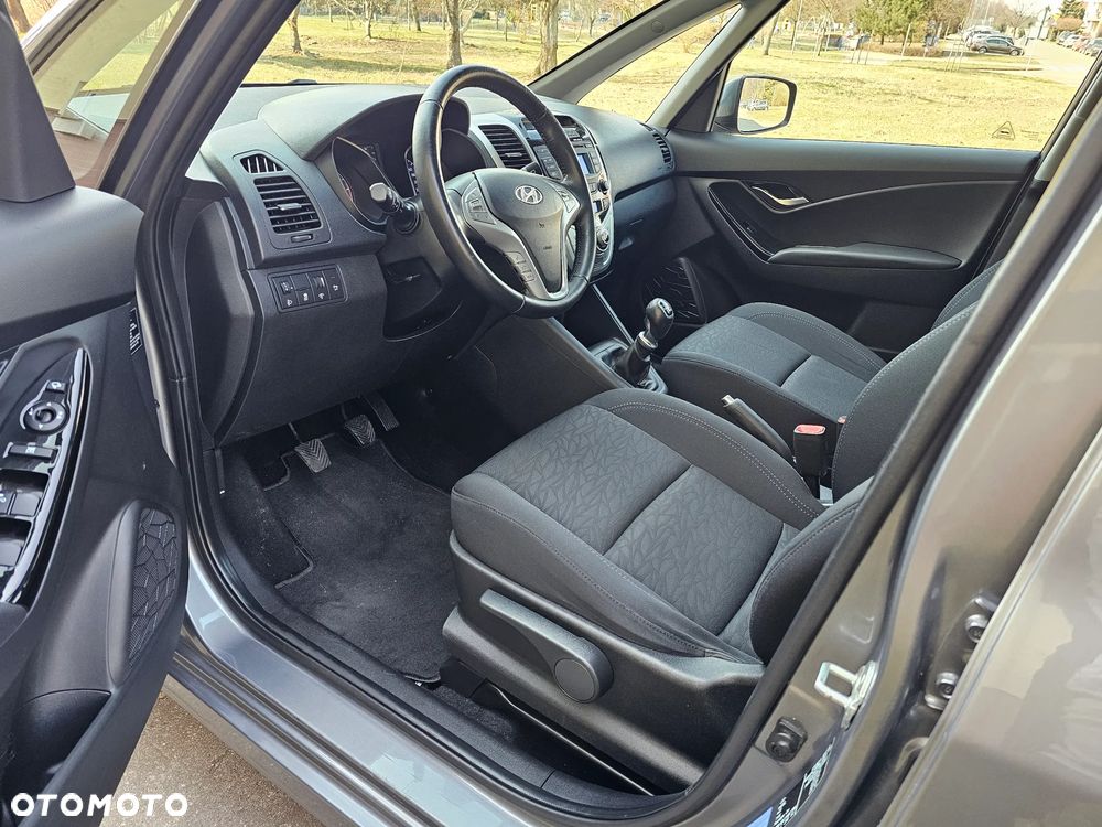 Hyundai ix20 1.6 CRDi blue Passion - 16