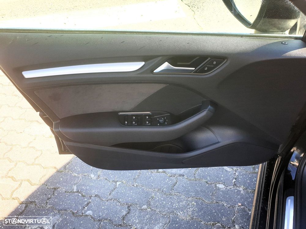 Audi A3 Sportback 1.6 TDI S-line - 9