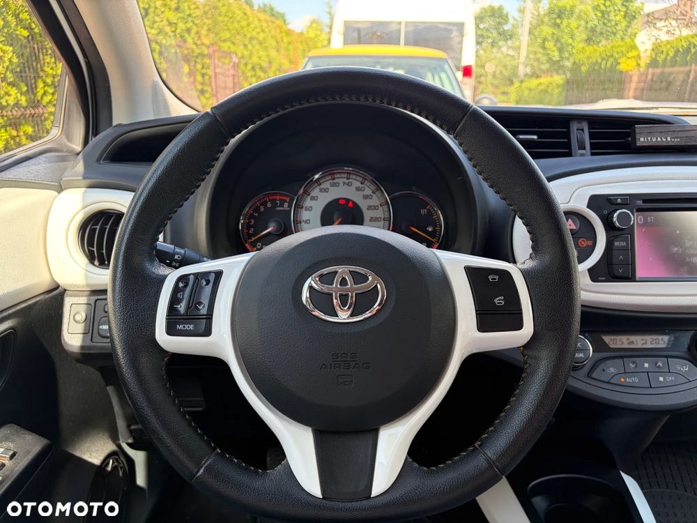 Toyota Yaris 1.33 Trend - 17