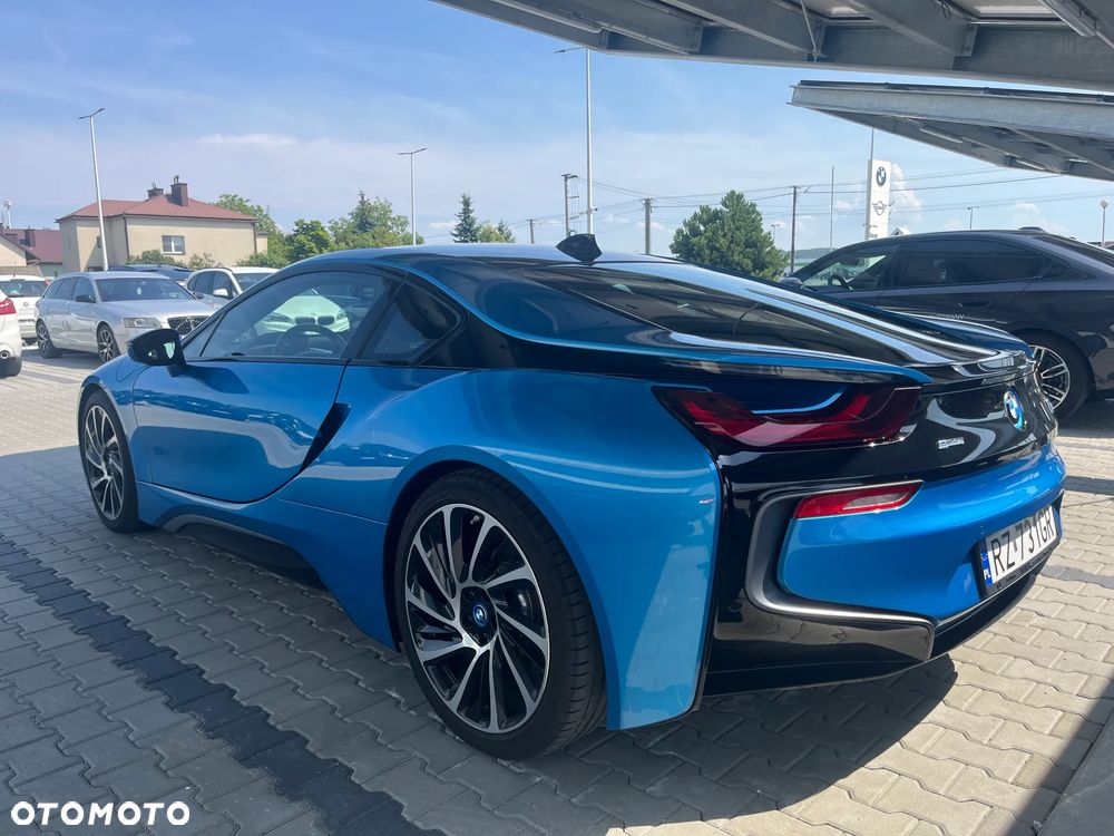 BMW i8 - 13