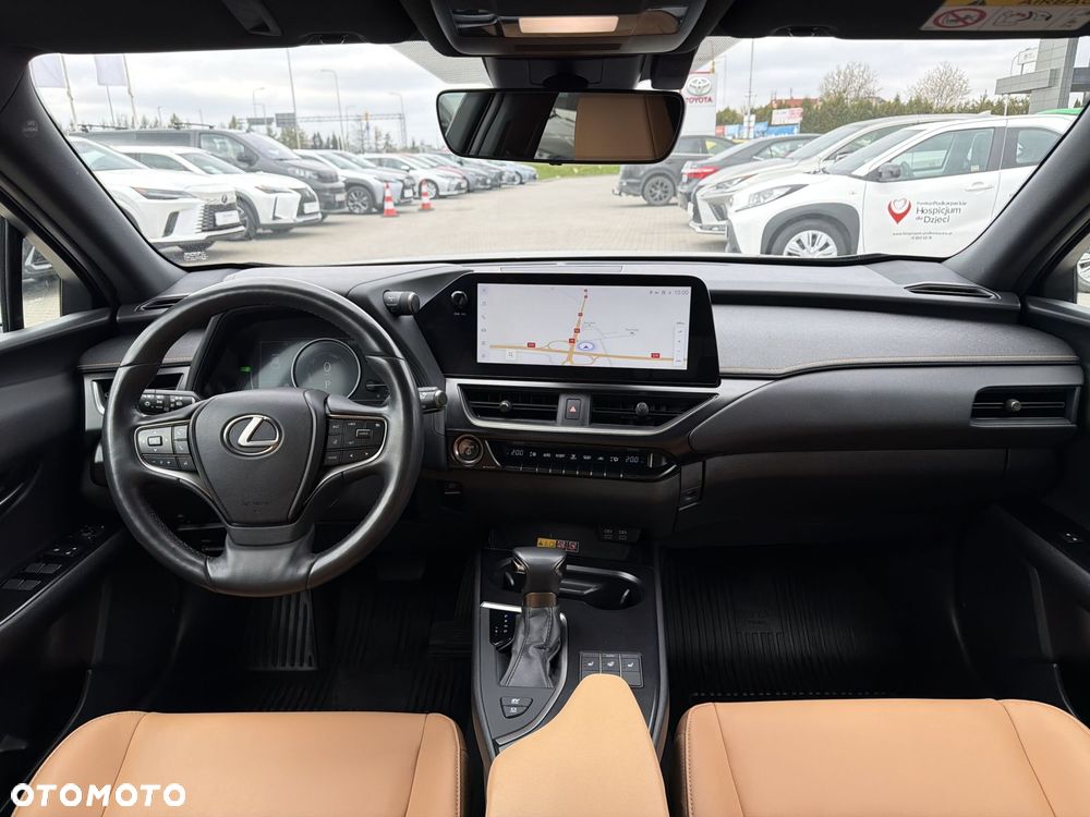 Lexus UX 250h GPF F Sport Design 2WD - 11