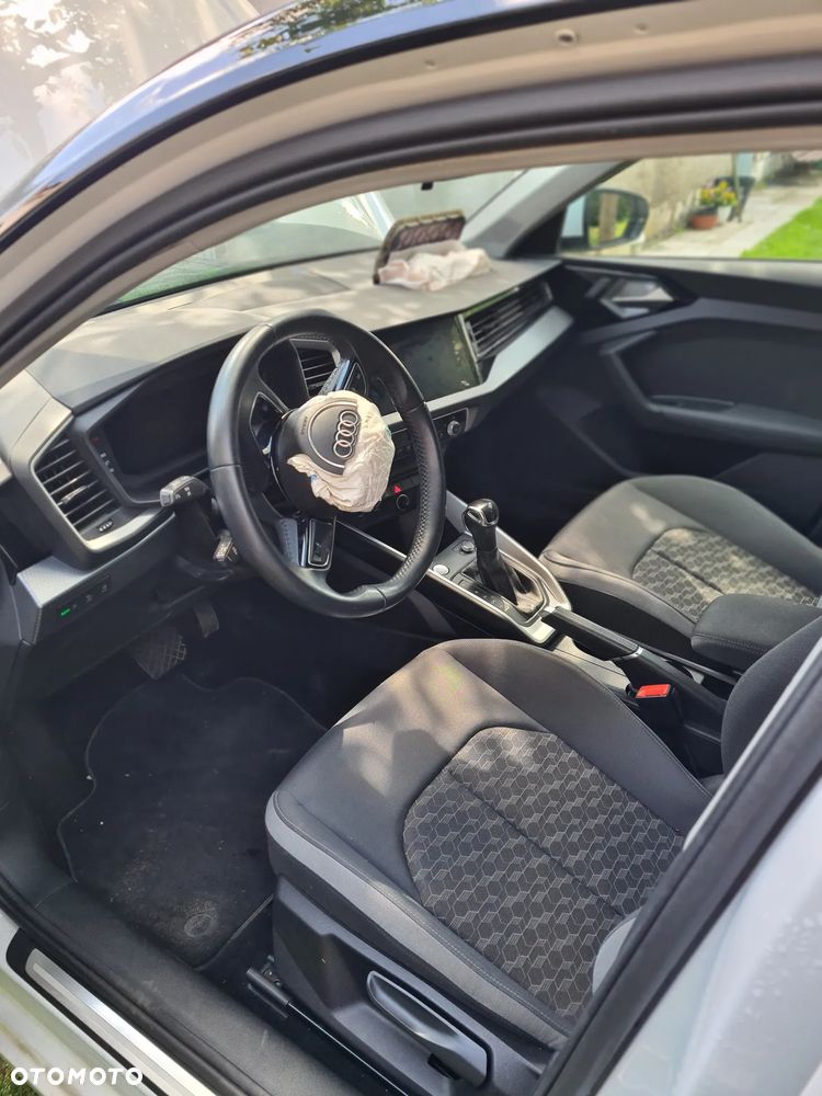 Audi A1 Sportback 35 TFSI S tronic advanced - 6