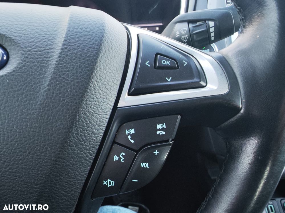 Ford Mondeo 2.0 Ti-VCT Hybrid Titanium - 24