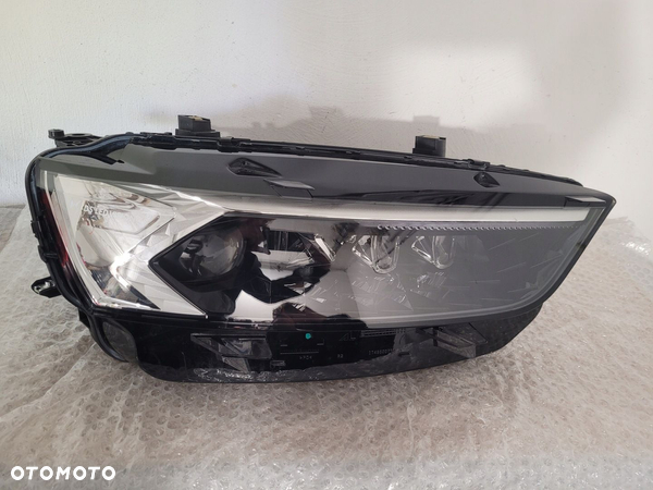 Citroen DS7 Crossback lampa przod full led idealna
