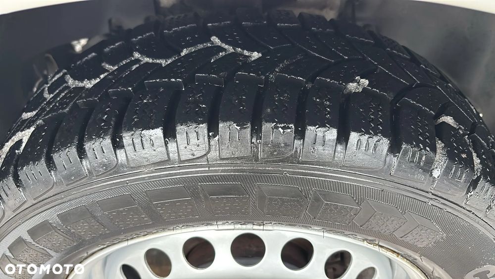 Volkswagen Transporter T5 - 25