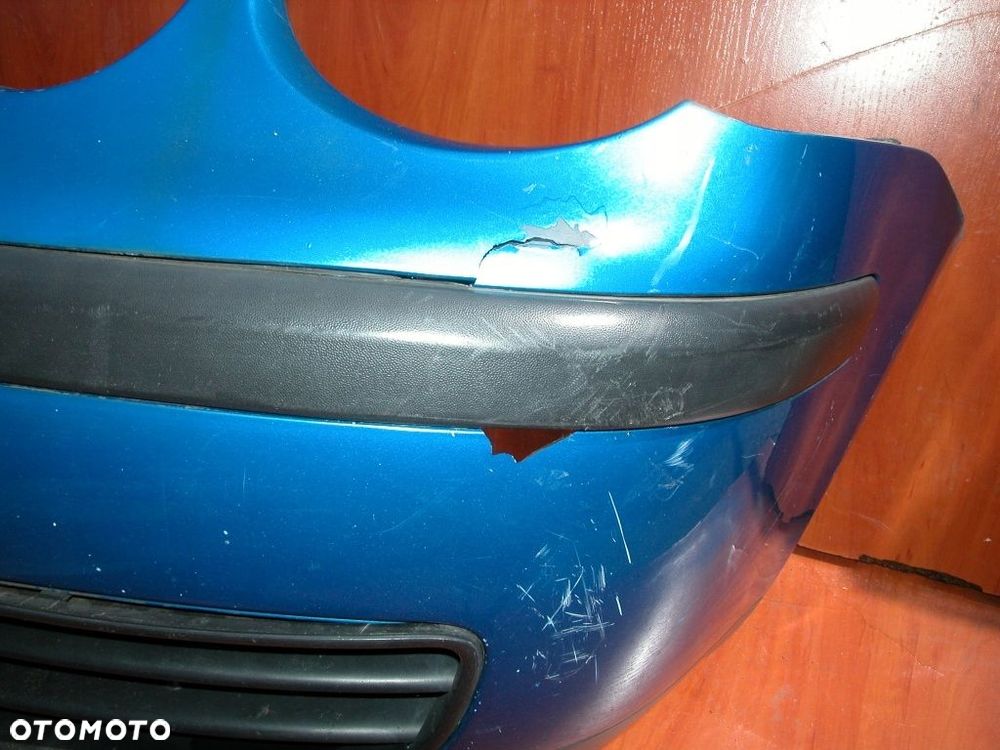 POLO 9N 01-05r. ZDERZAK PRZEDNI PRZÓD NIEBIESKI - 4