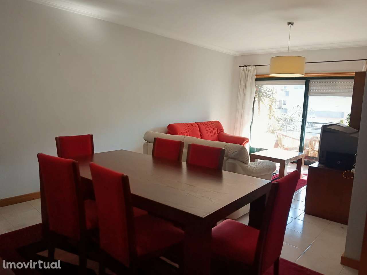 T2 com varanda, garagem e elevador em Canidelo - Grande imagem: 5/24