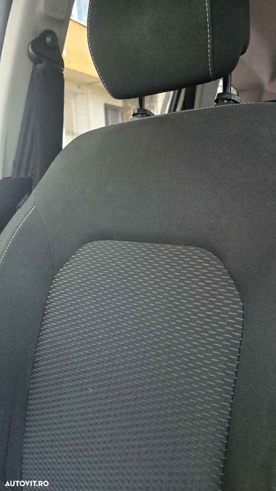 Dacia Duster 1.2 TCe 4WD Comfort - 12