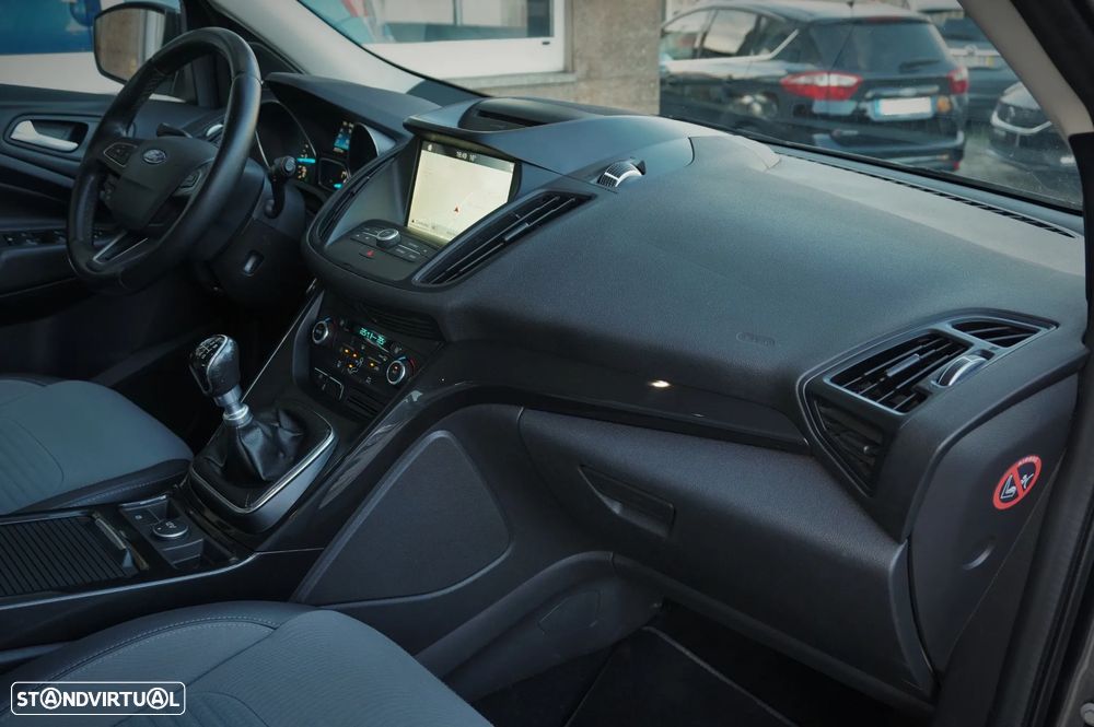 Ford Kuga 1.5 TDCi Titanium - 20