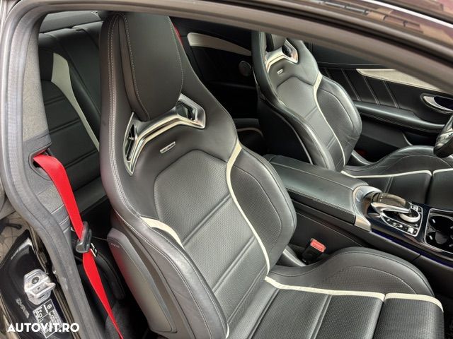 Mercedes-Benz C 63 AMG S Coupe Aut. - 34