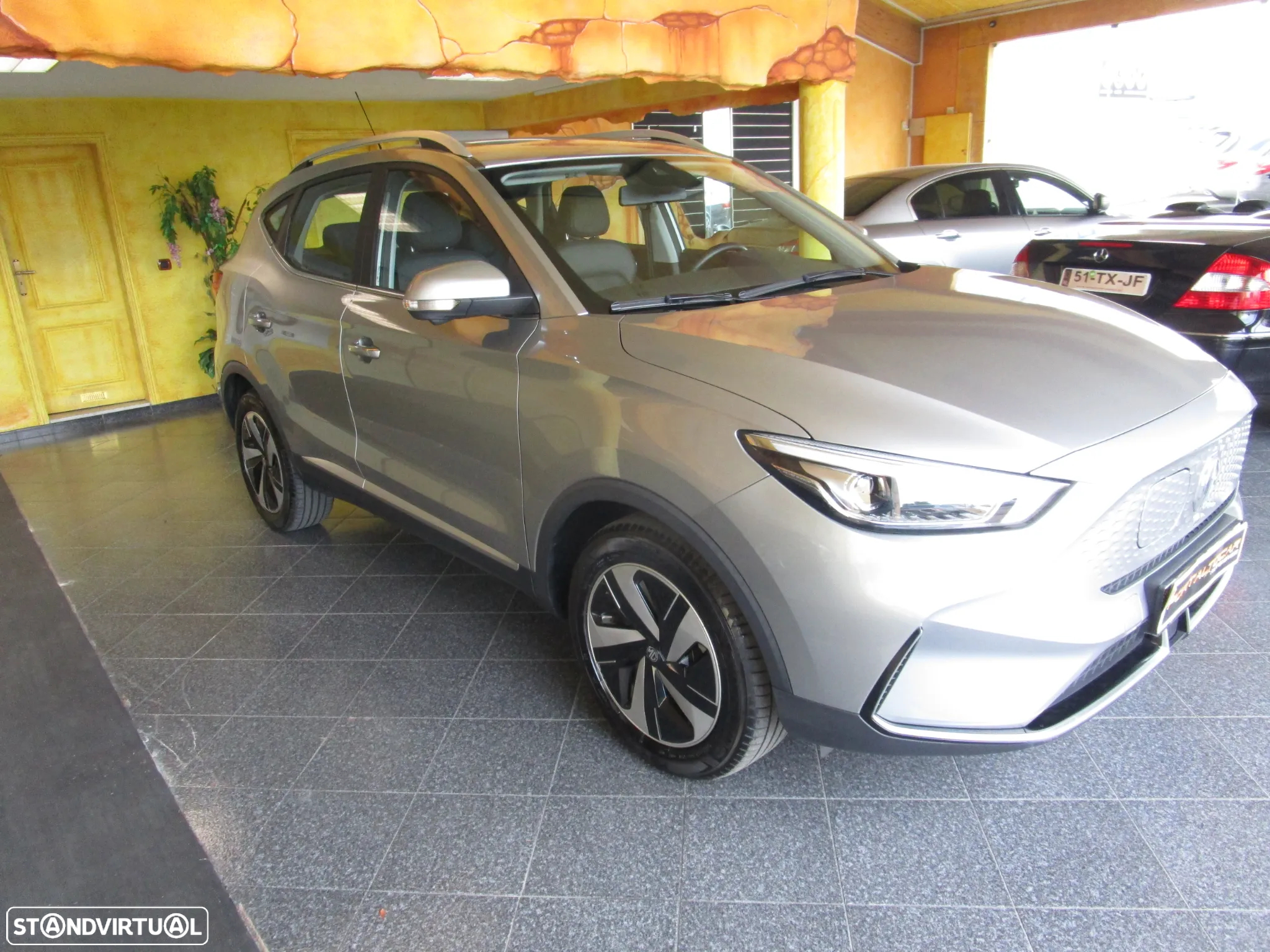 MG ZS EV 50.3 kWh Luxury - 3