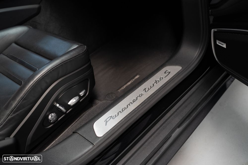 Porsche Panamera Sport Turismo Turbo S E-Hybrid - 5