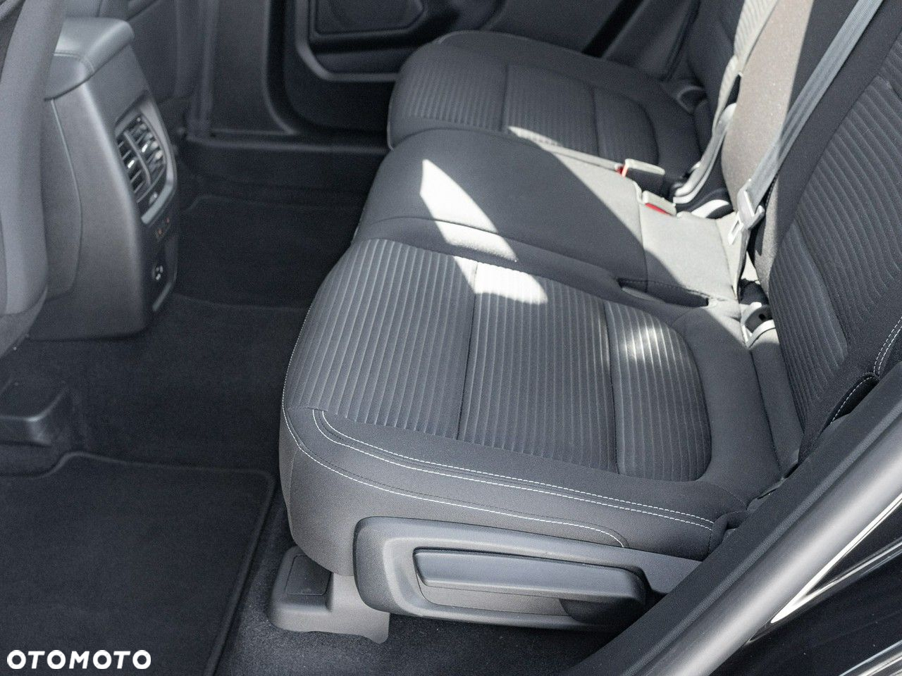 Ford Kuga 1.5 EcoBoost FWD Titanium - 25
