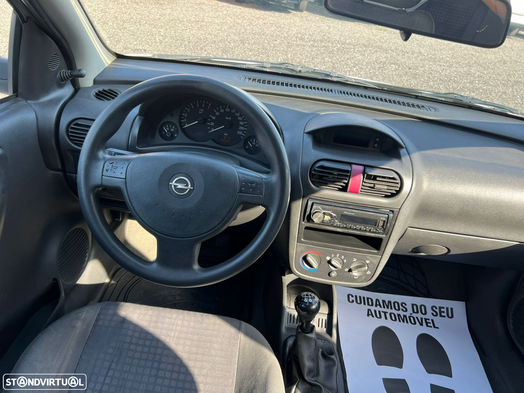 Opel Corsa 1.2 16V Confort - 8
