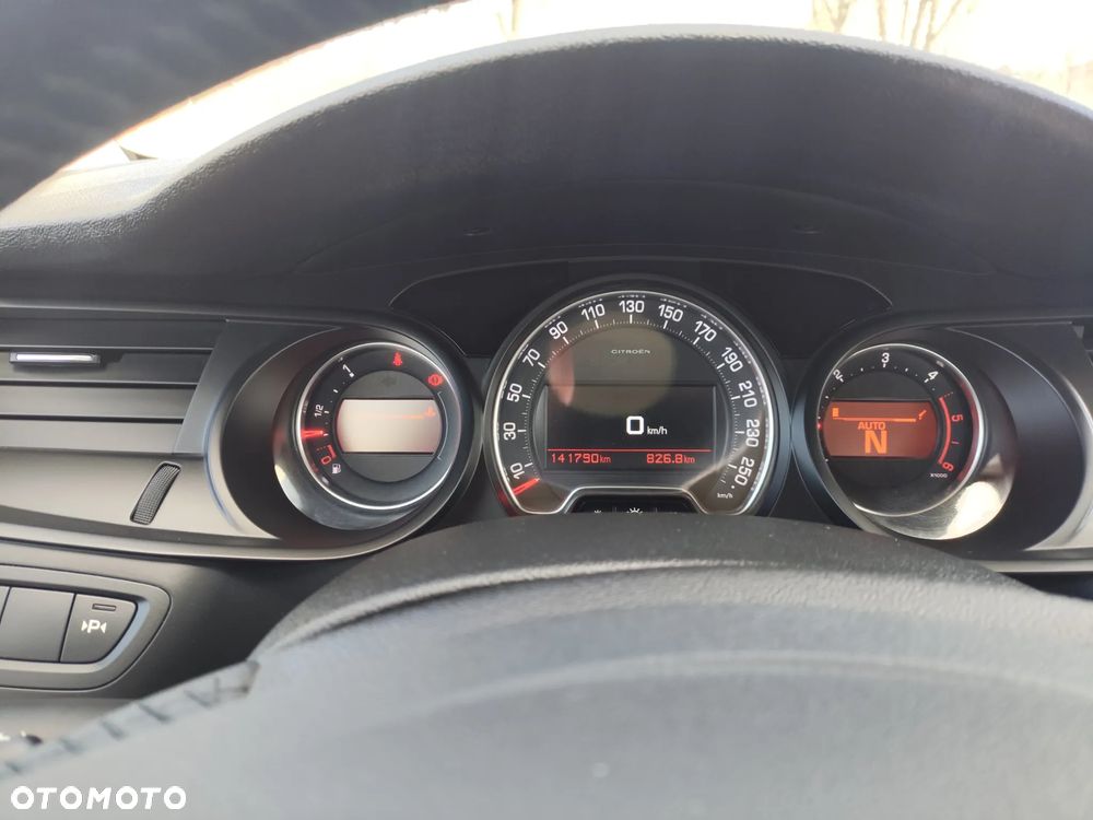 Citroën C5 1.6 e-HDi Selection MCP - 9