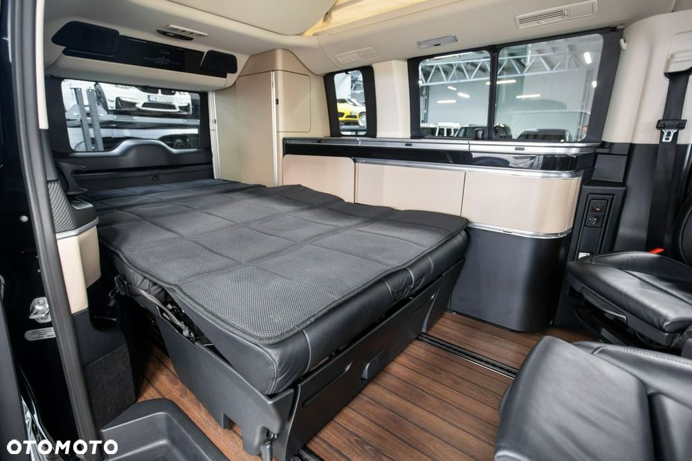Mercedes-Benz Klasa V 250 d lang 4Matic 9G-TRONIC Avantgarde Edition 2023 - 30