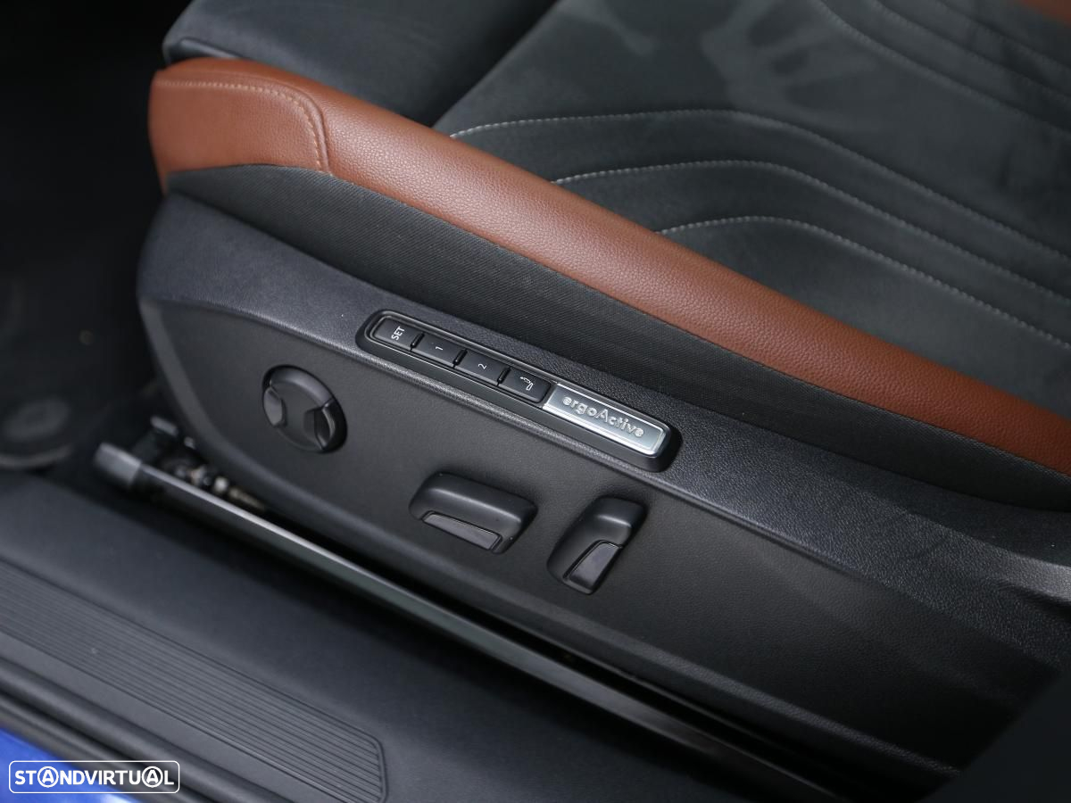 VW ID.4 77 kWh Pro Performance - 18