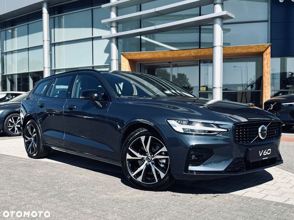 Volvo V60 B4 B Plus Dark - 4