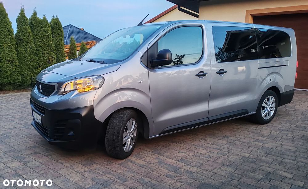 Peugeot Traveller 1.5 BlueHDi Long Business - 8