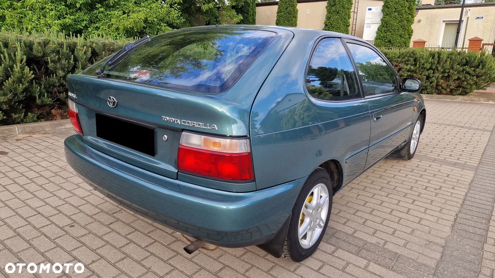 Toyota Corolla - 5