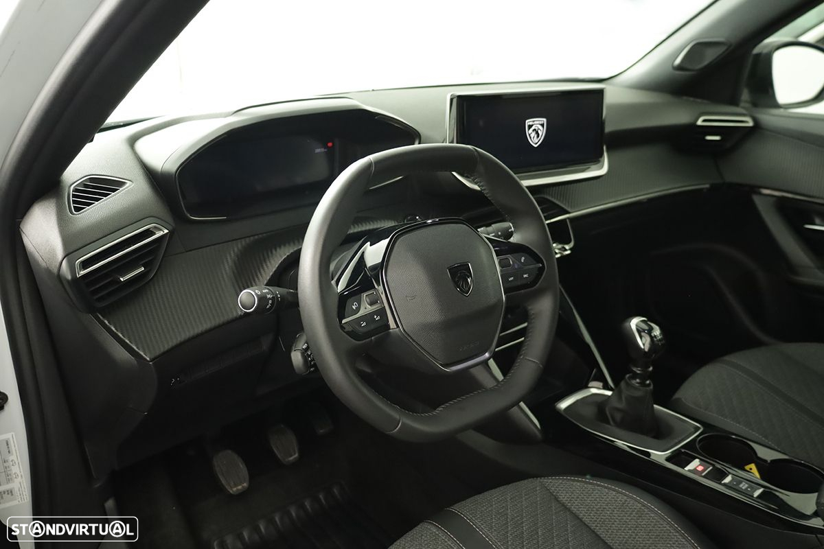 Peugeot 2008 1.2 PureTech Allure - 7