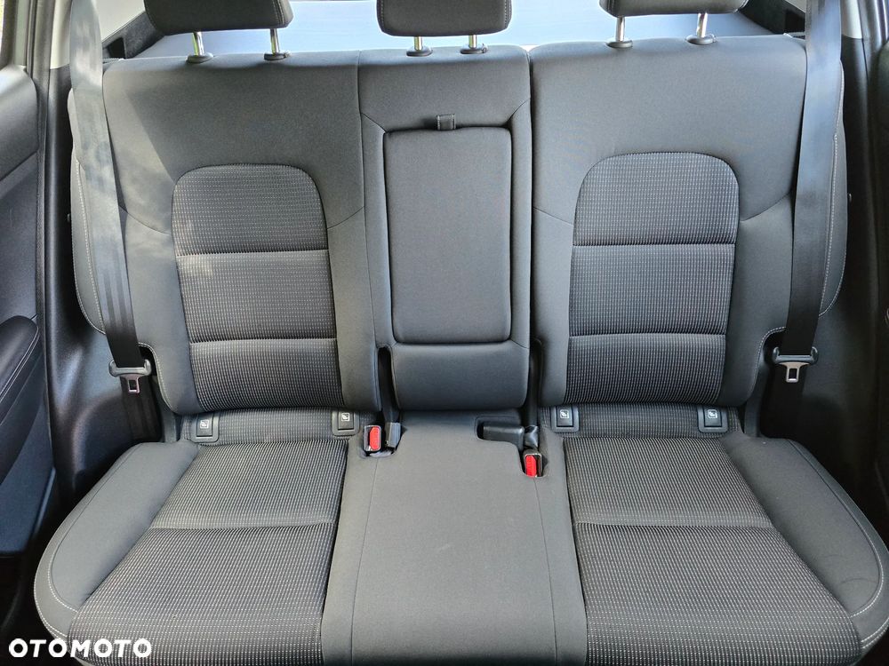 Kia Sportage 1.6 GDI L 2WD - 22