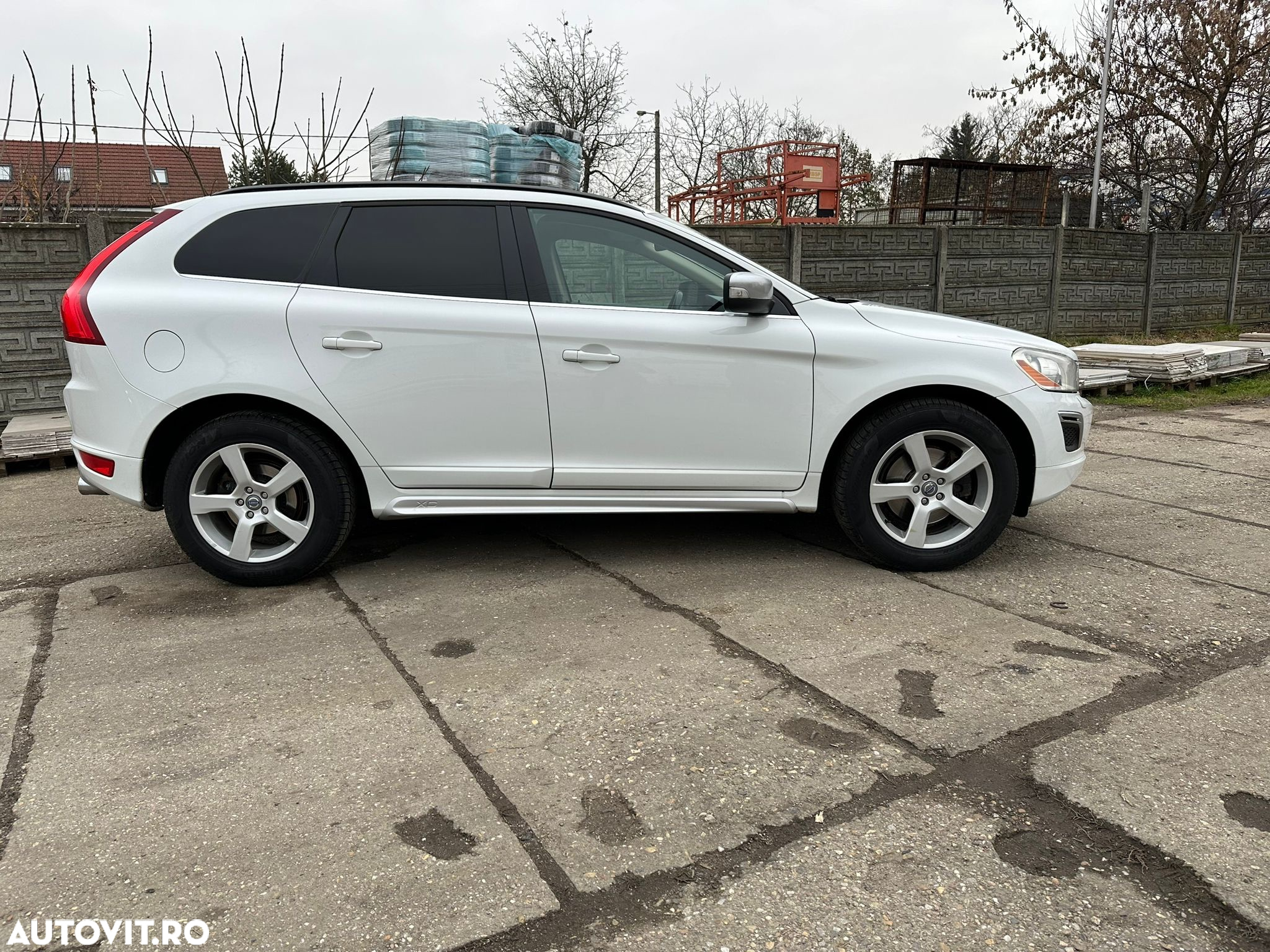 Volvo XC 60 D3 AWD Kinetic - 2