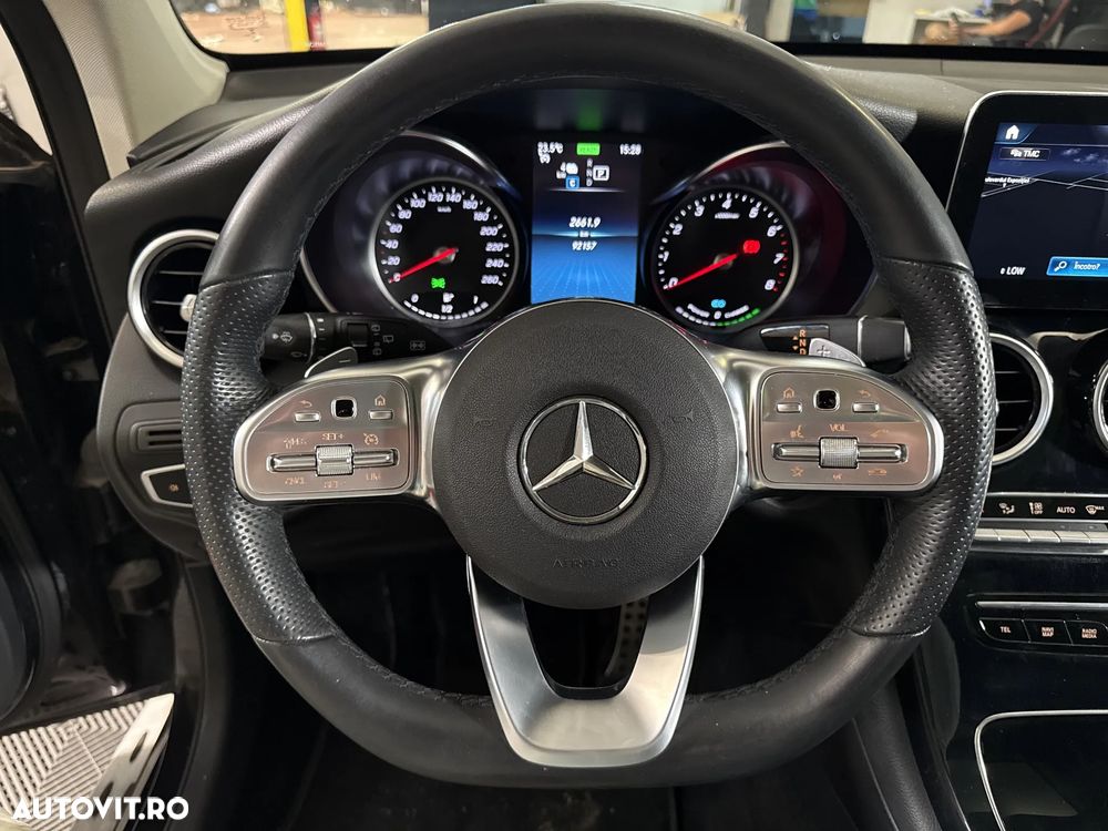 Mercedes-Benz GLC - 17