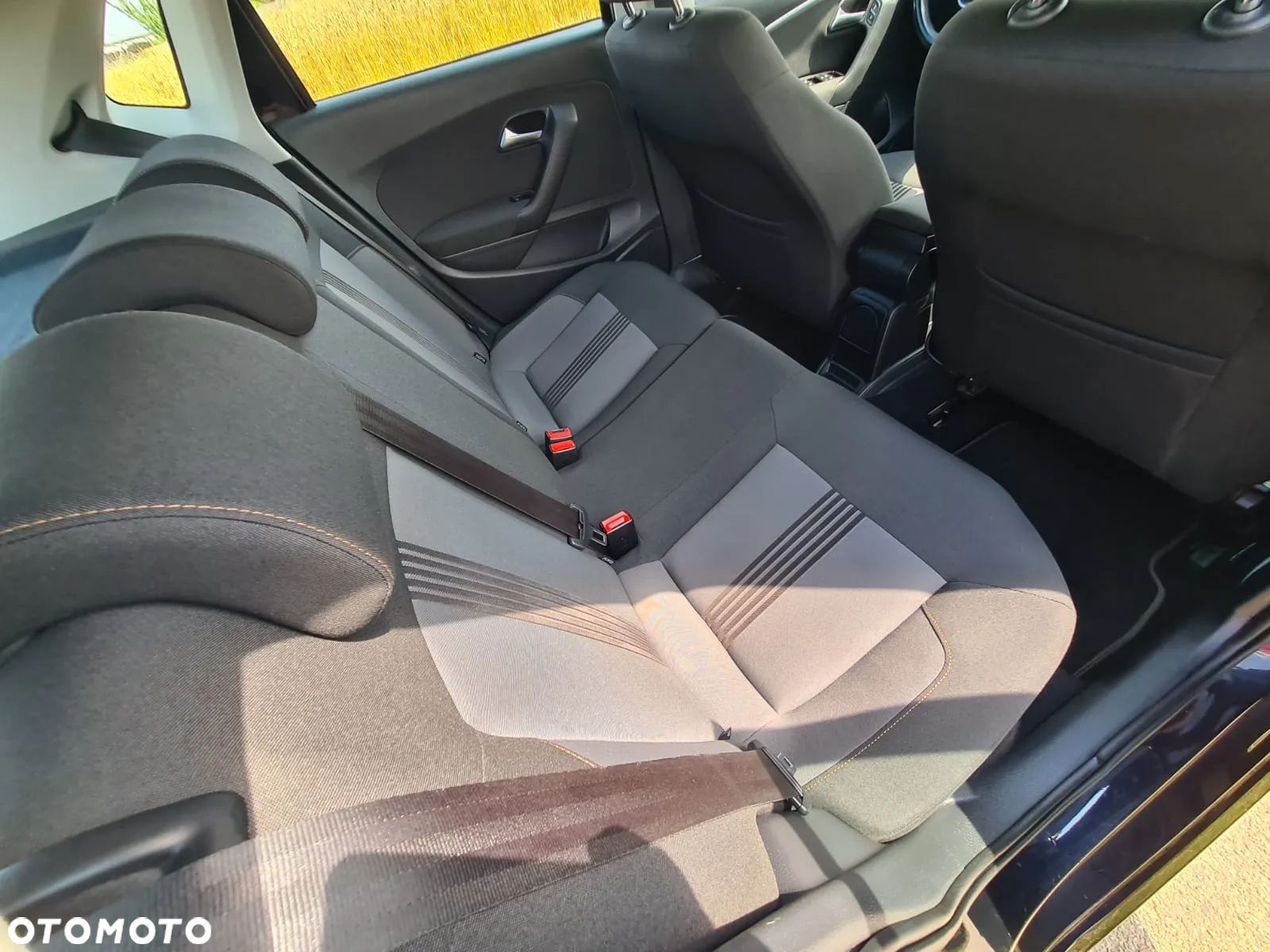 Volkswagen Polo 1.2 TSI Blue Motion Technology Allstar - 8