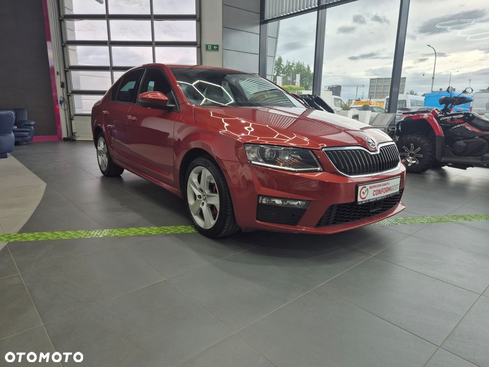 Skoda Octavia 2.0 TDI DSG RS - 5